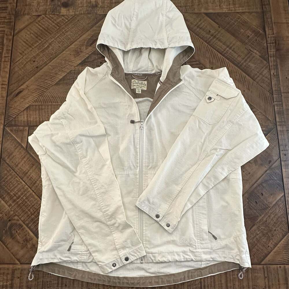 Cabela's Legendary Quality Hooded Ripstop Cotton Jacket in Cream White